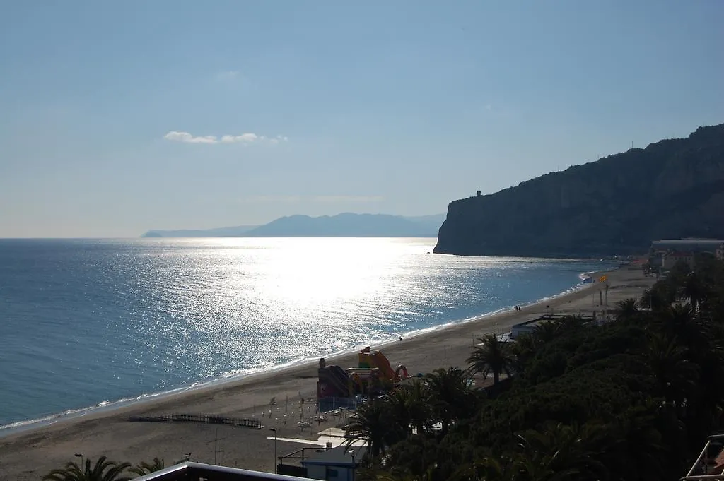 ****  Grand Hotel Moroni Finale Ligure Italy