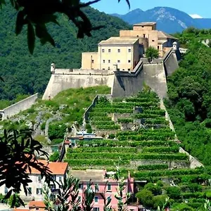 Appartamento Guardando Il Castello